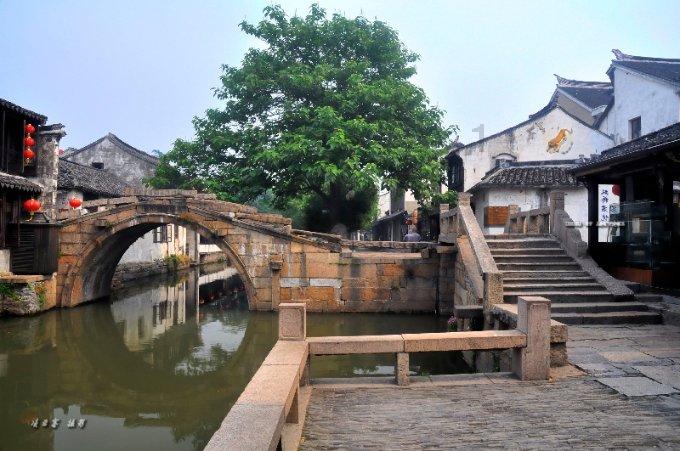 逃离橙园